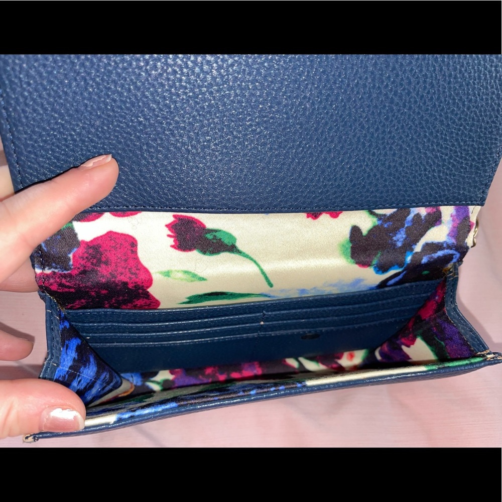 Crossbody - Picture 3 of 3
